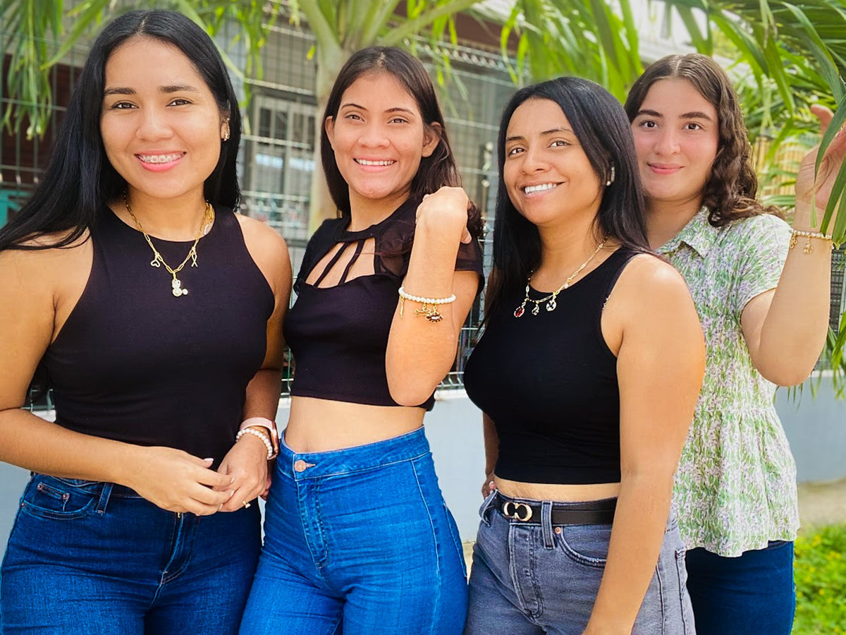 Gigi gold charm bracelet